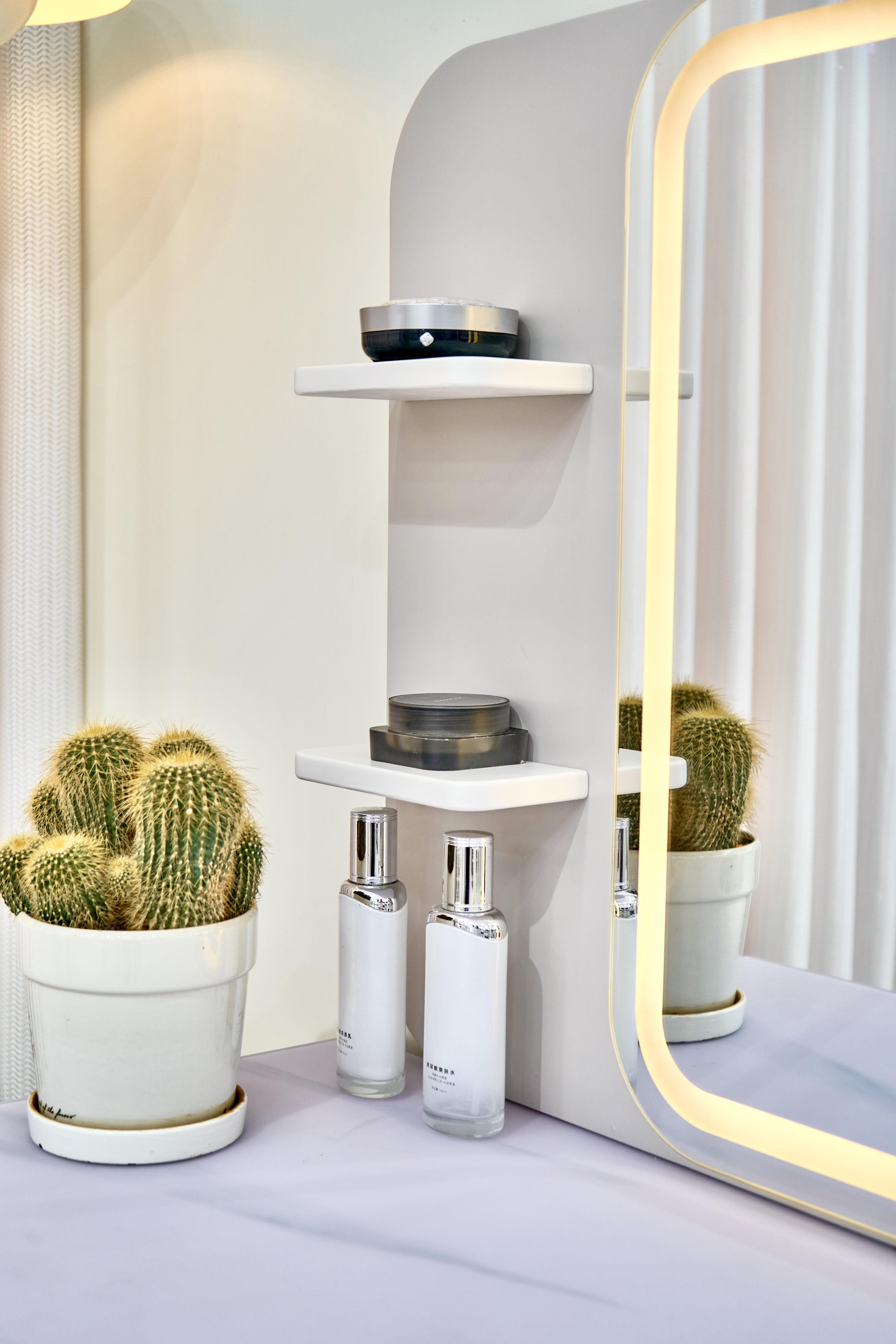 Masa de machiaj Eco 100x40x140cm MDF